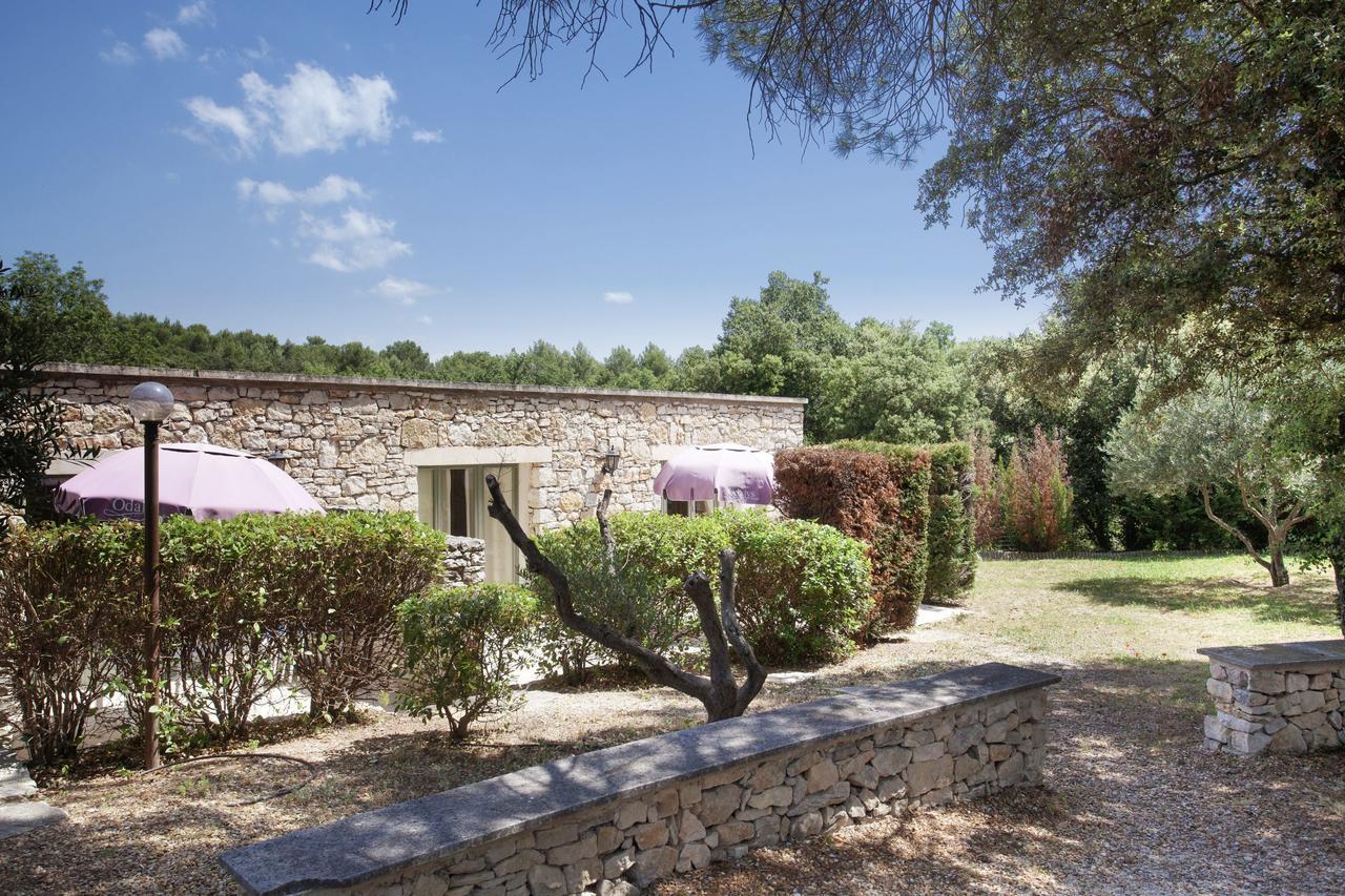 Residence Odalys La Bastide Des Chenes Gordes Luaran gambar